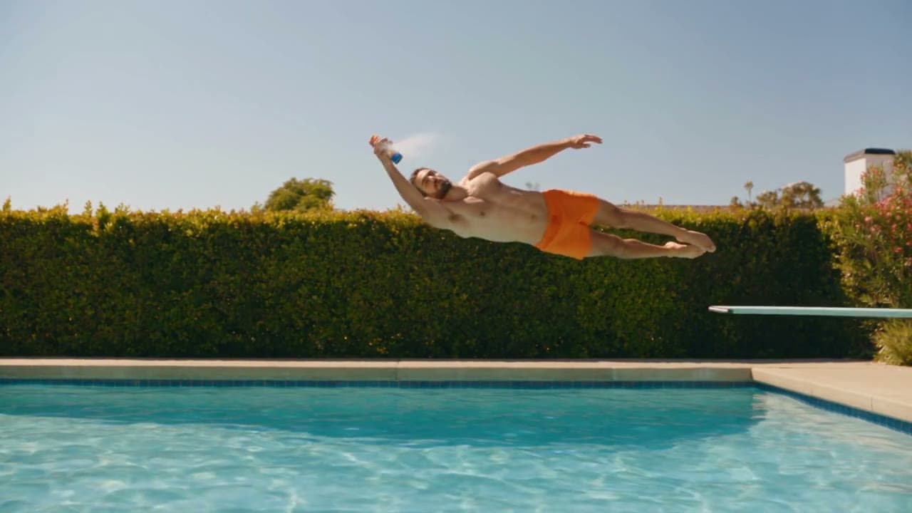 A pool dive, a 70s summer